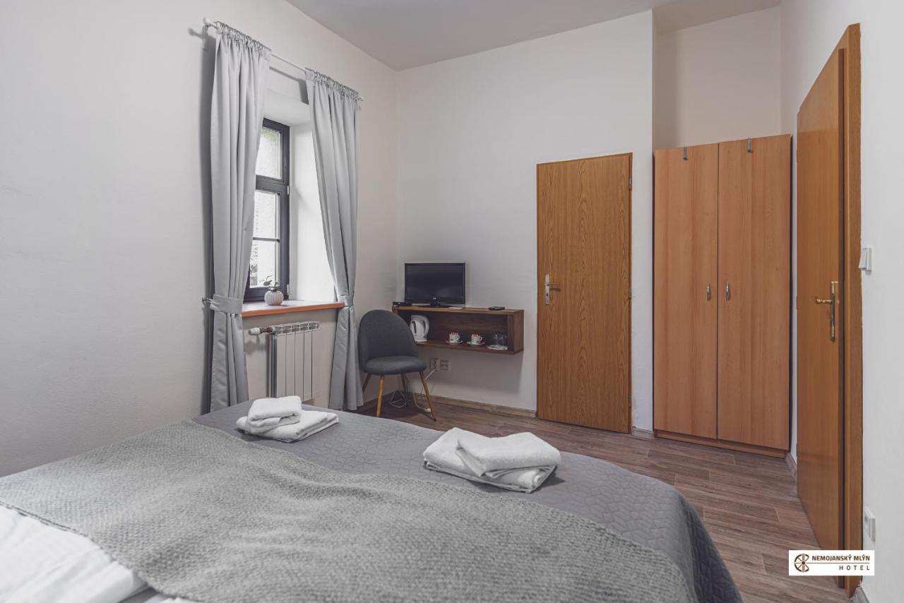 Hotel Nemojansky Mlyn Nemojany Extérieur photo