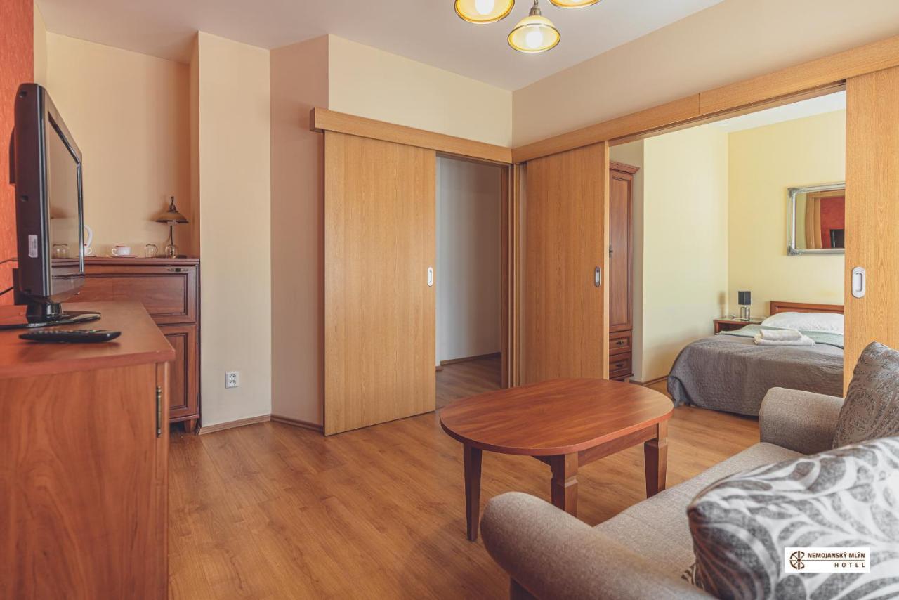 Hotel Nemojansky Mlyn Nemojany Extérieur photo
