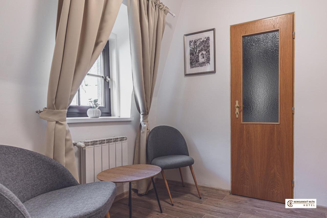 Hotel Nemojansky Mlyn Nemojany Extérieur photo