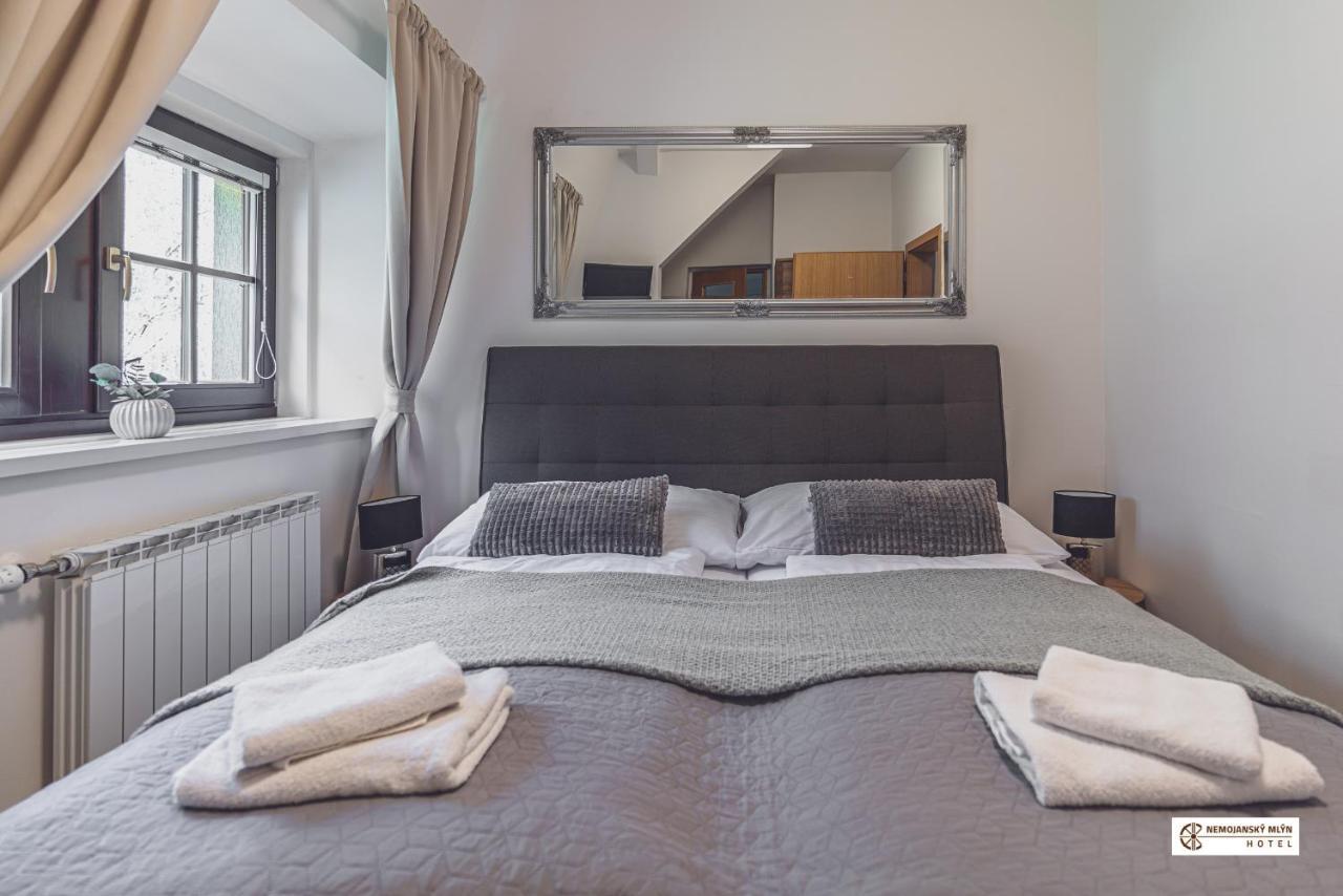 Hotel Nemojansky Mlyn Nemojany Extérieur photo